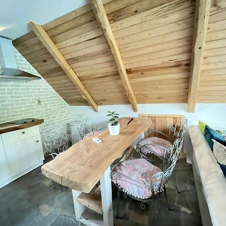 Unique Wooden Villa With Pool Olympiada Esterno foto
