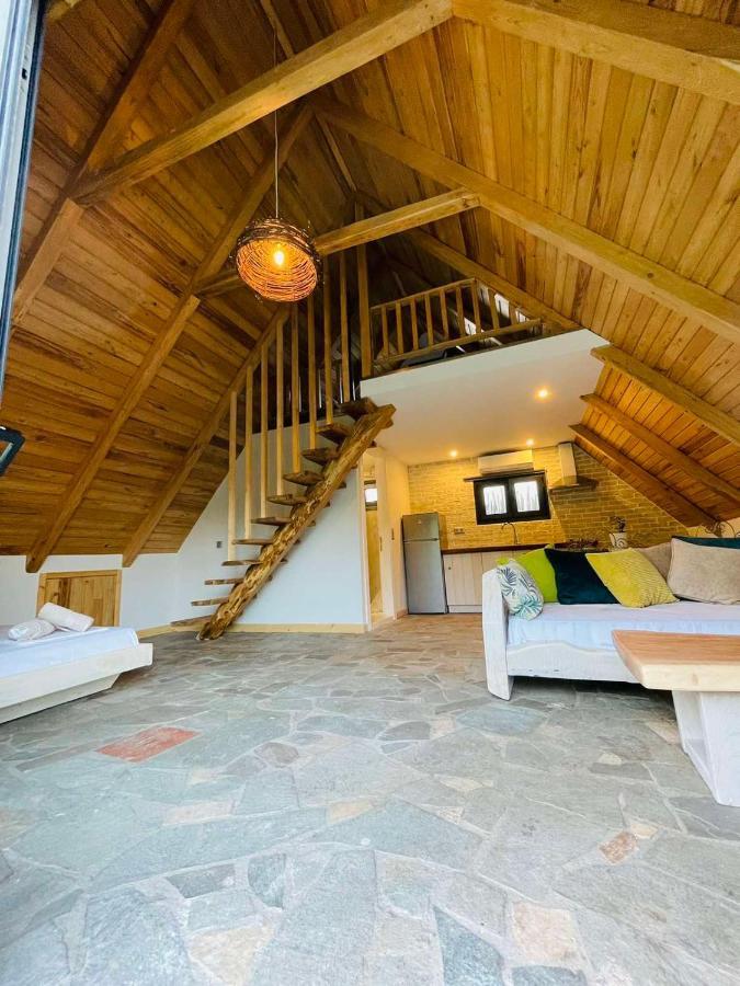 Unique Wooden Villa With Pool Olympiada Esterno foto